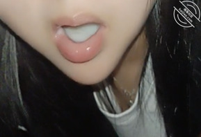 喜欢射嘴里，看着满嘴都是精液非常爽2