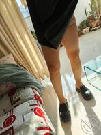 (36)骚货妈妈让我给她抹身体乳,被我从沙发上干到床上,内射流了一床淫水2