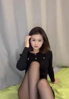 辽宁传媒学院高颜值校园女神口交激情3P