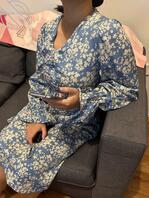 老婆怀孕了(19)当着岳母的‘’面"操她女儿1