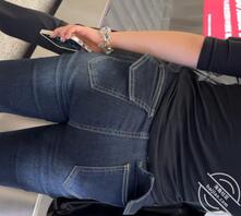 下了飞机就看到了极品忍不住拍了几张1