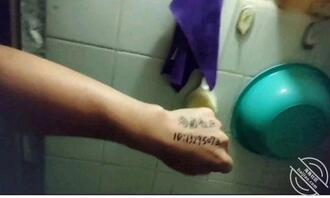 原创挑战全网最真实偷拍之深夜强上离婚多年的亲姐,深宫内射,0