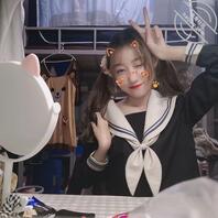 连云港清纯女大俏皮性感美腿黑丝自慰抠逼曝光0