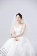 来几张老婆的婚纱照0