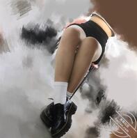 桌底偷拍骚货女大肉丝肉腿0