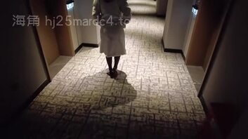 （40） 原创视频  3P大哥老婆，黑丝高跟的大嫂被爆操内射