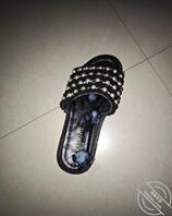 偷拍老师 射老师的鞋子 看着她穿着上课  爽死1