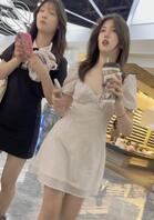 (以后定期周六周日晚上更新)今天拍到个超美清纯女大学生,穿的骚逼丁字裤。0