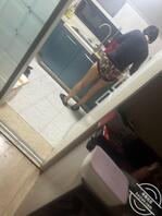 记录（20）偷拍到我妈晚上光着屁股炒菜，都没听到我进屋1