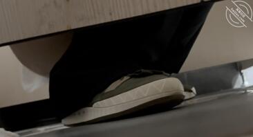 厕拍 眼镜女大 很好看1