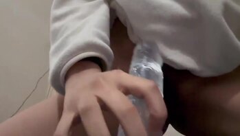 女朋友zw视频，苏州d一个18厘米左右的单男