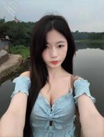 有友友们在吗，我在了哦，发了个视频也陪大家聊聊天哈，每个我都回复你