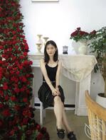 好紧的前台母狗 喝多了带回出租屋内射1