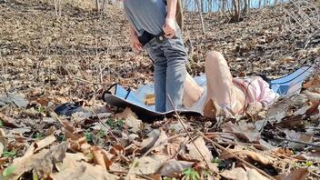 (原创视频):在山上和干妈打野战(户外做爱-真实记录)0