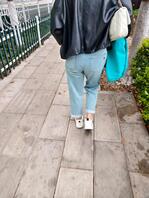 骚逼贱逼女友的大屁股1