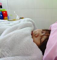 （主打素颜主打真实）带上眼罩玩弄都不醒的女友1