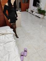 48姐姐不在家,妹妹回家拿衣服内射之1