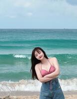 意淫的小骚货们 哪个更骚1