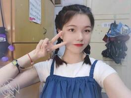 图书馆偷拍女同学，骚货把鞋都脱了，好想找个时间把她干了2