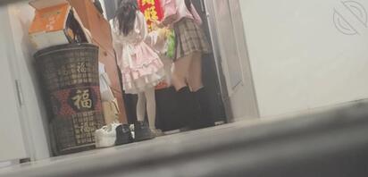 跟踪尾随 jk 白丝小姐姐1