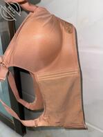 奶罩 内衣 打胶1