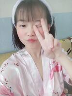 曾宏珍以前露胸自拍分享1