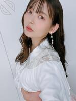 上海小可爱等叔叔来玩弄我啦！还不太敢直接在外面露出来，谁来给我勇气呀2