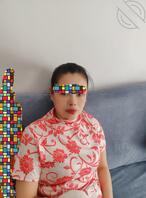 原创我发烧了，妈妈过来照顾我，带病把妈妈推倒在沙发上39℃精烫到妈妈高潮0