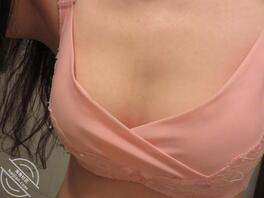 有谁看过我妈内衣照0