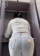 年前偷拍我姐的肥臀0