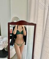 反差婊姐姐自慰福利1