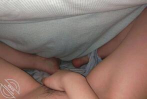 反差女友天天在宿舍发骚照诱惑我，鸡巴涨的不行，互享女友的来2