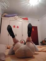 骚老婆最新照片出炉了，菊花真美丽2