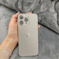 (原创18)一部苹果手机,换来女儿的深情“热吻”0