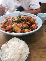 (淫乱姐弟1)看着姐姐的肥臀忍不住摸了姐姐的屁股1