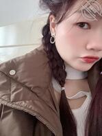 今天是正经露1