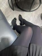 又到了穿厚黑的季节，第一次发，男朋友好像很喜欢我自己发。2