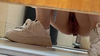 厕拍合集（20位），看看有喜欢的吗？