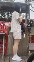 取快递的母狗女大，穿着睡衣的眼镜反差婊2
