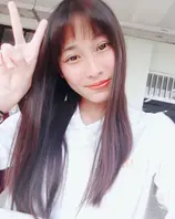 云盘露脸泄密 高颜值清纯大学生恋上花臂渣男分手后自拍被曝1