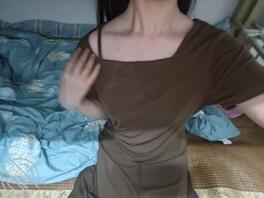 给合肥十九岁女大学生破处，大专生，颜值高身材完美 宿舍无人外露自拍 Jk1