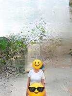 七十多岁的亲奶奶胸部还是这么挺拔，不像老太。1