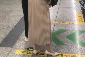 地铁偷拍肉丝少妇肉丝熟妇1