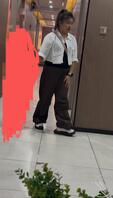 原创厕拍商场骚逼。1