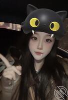 「刘心雨」97年宝妈孕妇婚纱写真 脱光躺在床上 你会强奸我吗2