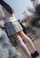 校园偷拍白丝女大学生2