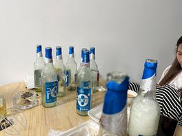 【海角原创】姐姐闺蜜过来玩,趁姐姐喝醉,终于拿下姐姐(一)1