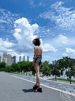 今日份露出 想看评论区2