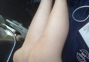 偷拍老婆闺蜜，车上露出1