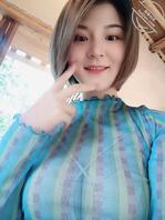 喜欢展示自己大奶子的骚货2